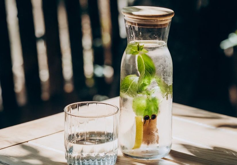 “Loaded Water”: Can the Viral Nutrition Hack Help You Stay Energized?