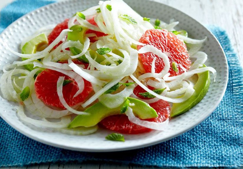Macular degeneration diet: Foods to eat and benefits