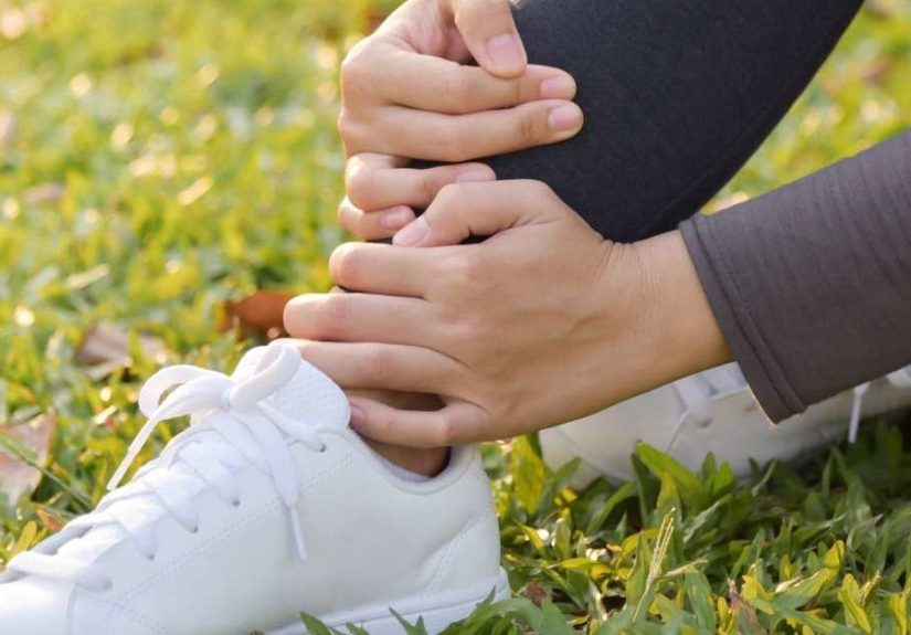 Sprain vs. Strain: Symptoms, Causes, and Treatment