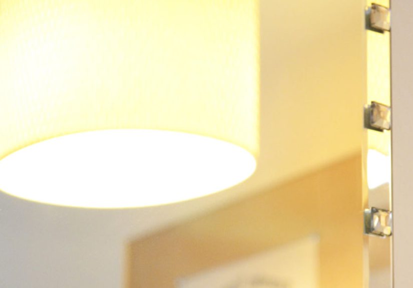 Easy Way to Add Sparkle to a Plain Beveled Edge Mirror: IKEA Hack