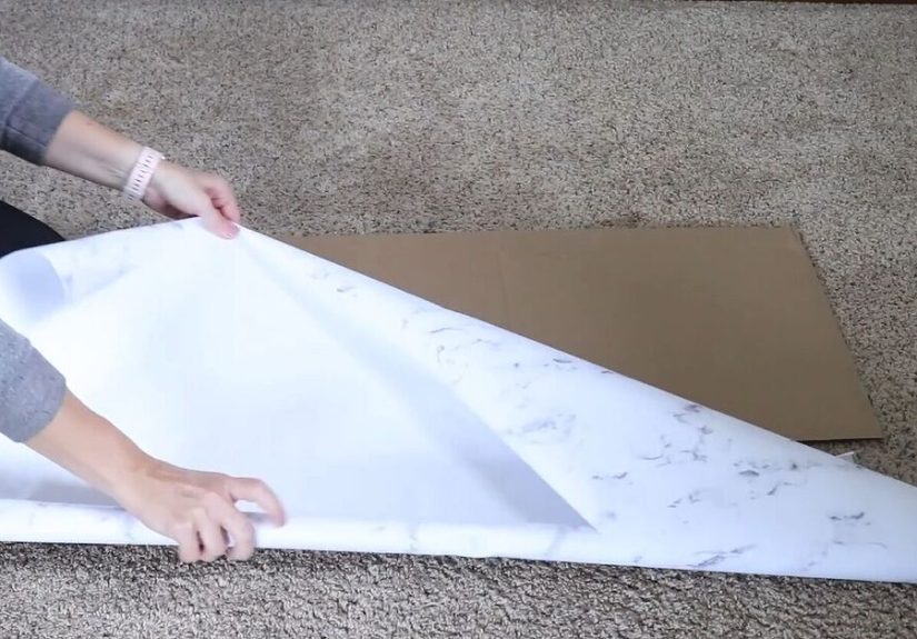 How to Craft a Festive DIY Cardboard Fireplace for Christmas