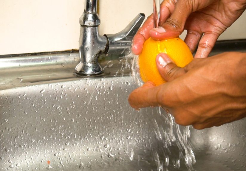 How to Zest an Orange Without a Zester: 10 Steps