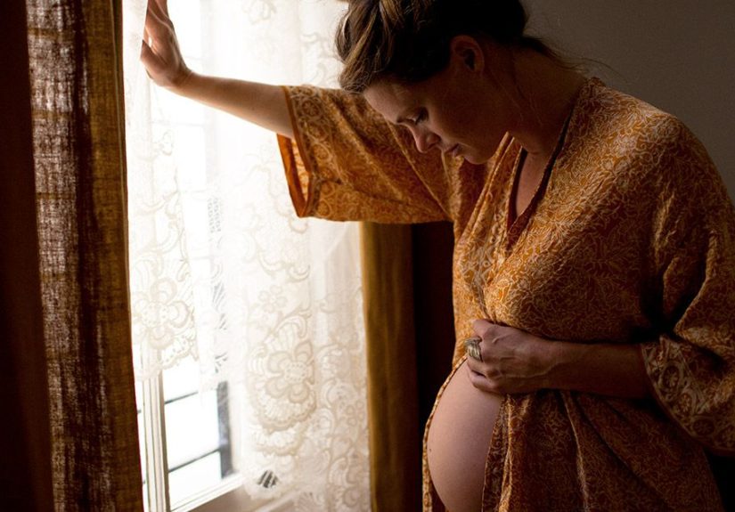 Natural Child Birth: What to Expect, Benefits, Risks, Recovery & More