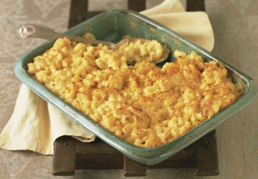 Rich and Creamy Baked Macaroni and Cheese Recipe