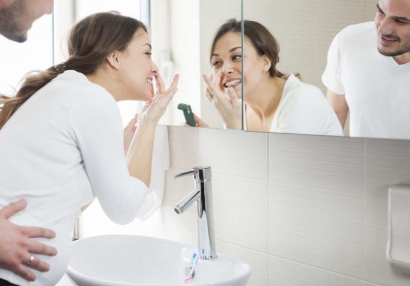 Salicylic acid during pregnancy: Safe skin care and products to avoid