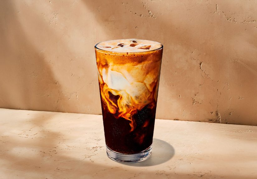 Starbucks Is Finally Bringing Back This Fan-Favorite Apple Drink, but Only for a Limited Time