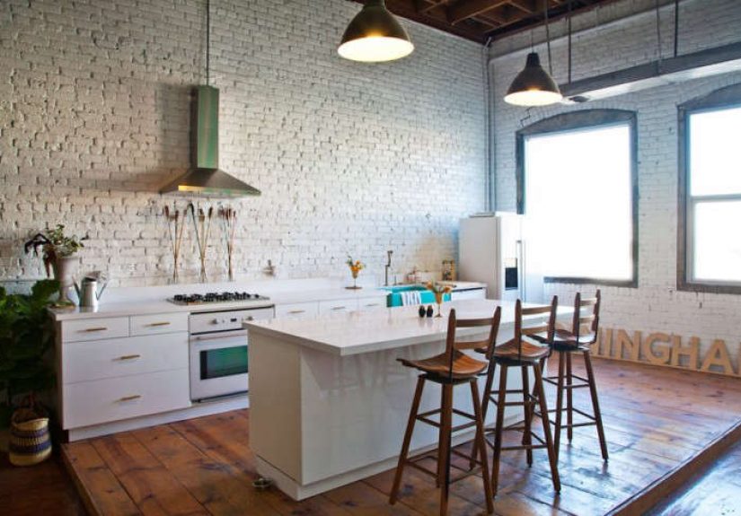 The Unique Space: A Workspace for LA Creatives
