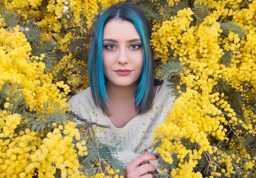 5 of the Best Colored Contact Lenses