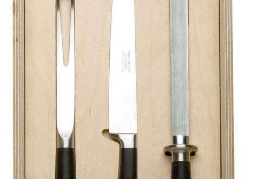 House Gift: David Mellor Provençal Carving Set