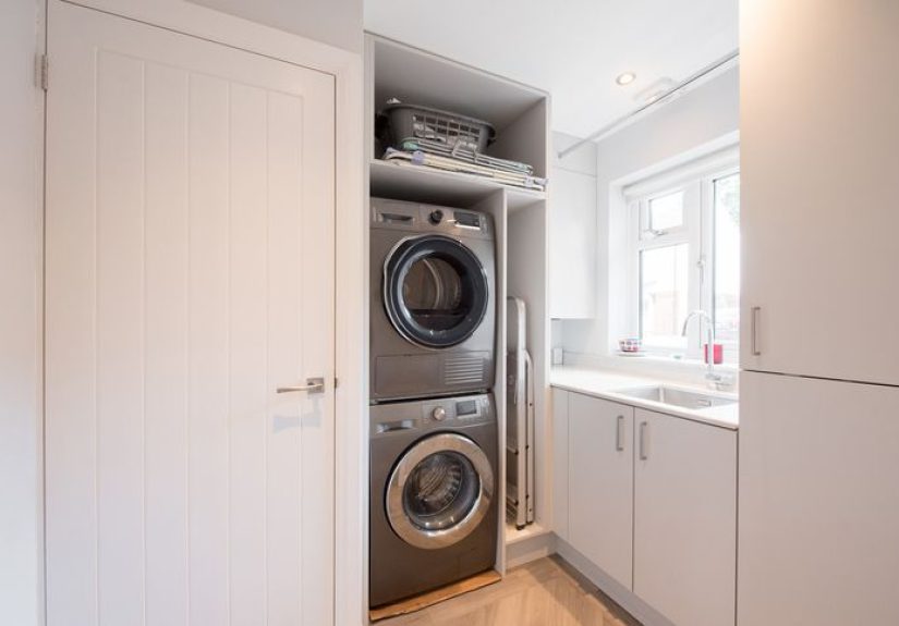 How to Clean Your Dryer Lint Trap Slot the Right Way