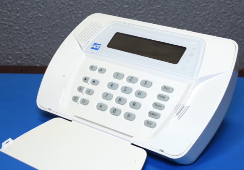 Teardown: Impassa SCW9057G-433 Alarm System