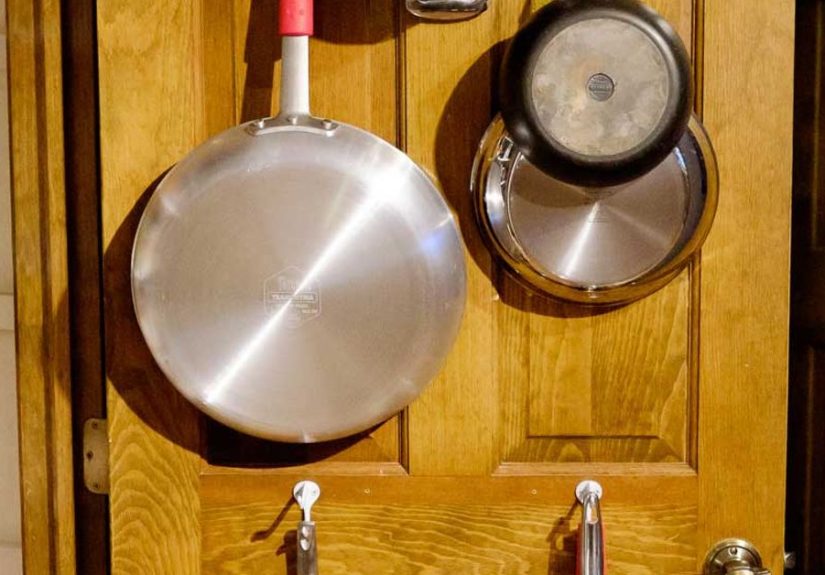 Easy Pan Storage on Pantry Door