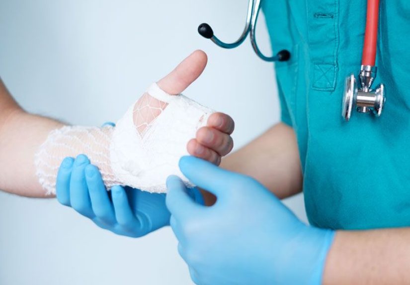Ganglion Cyst Removal: Procedures, Risks, and Recovery