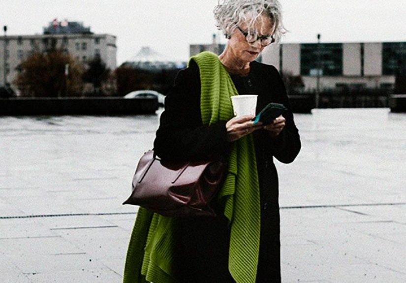 Menopause Eczema: Causes, Treatments, and Tips